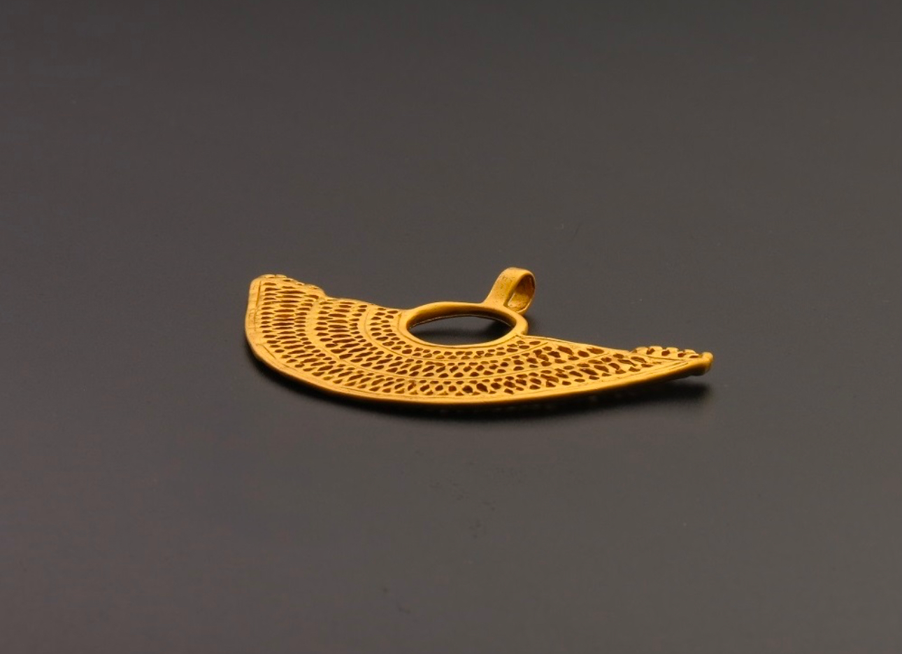 Nefridit Pendant and chain